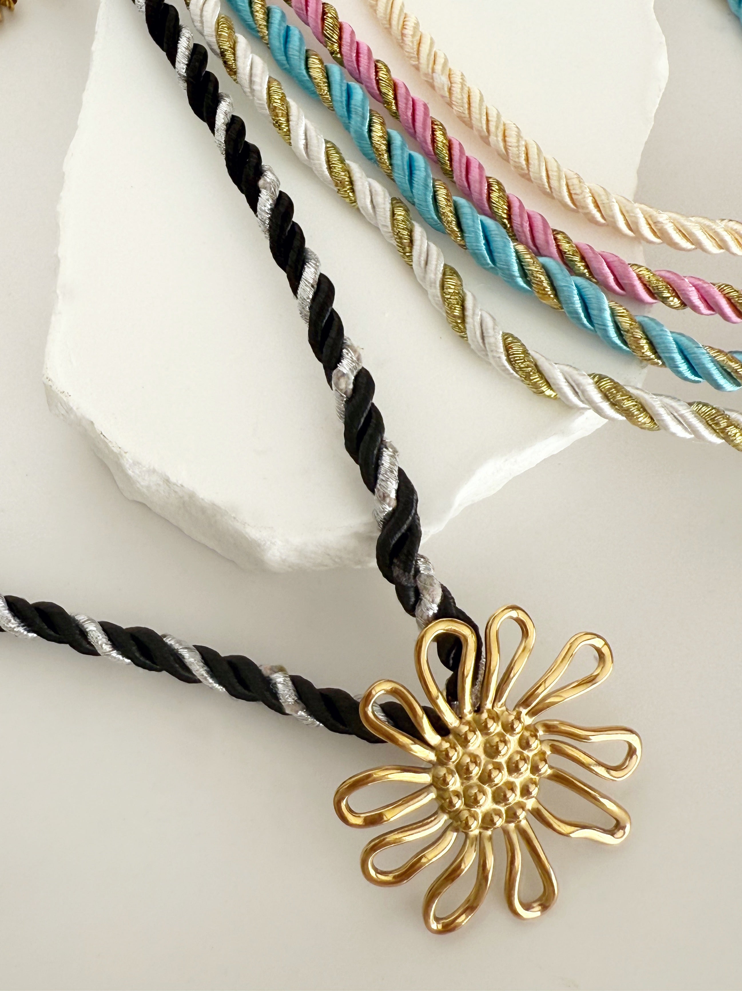 Flower & Rope Necklace
